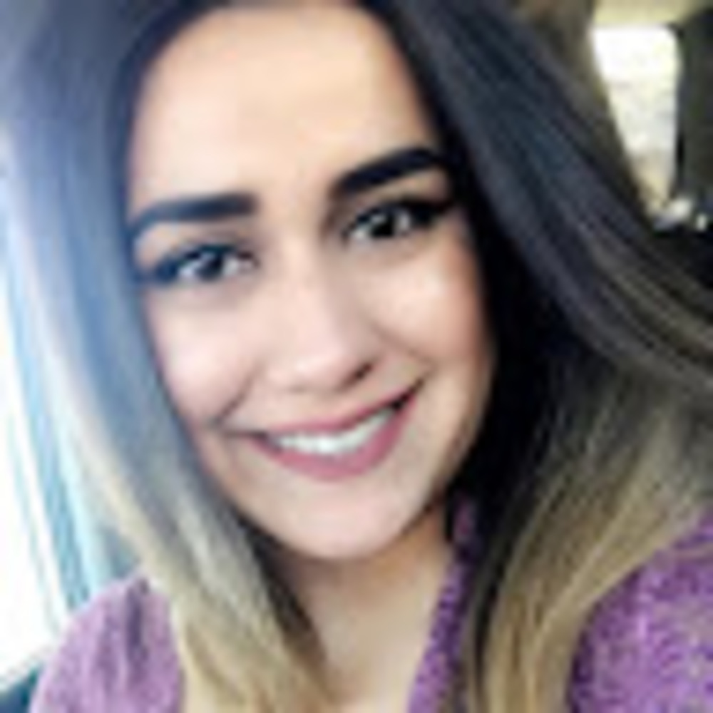 Meet your Posher, Alishia